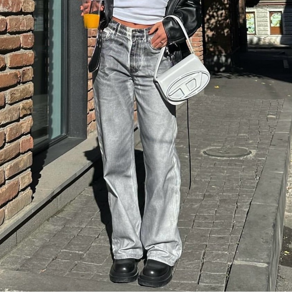 Zara Gray Straight Leg Jeans